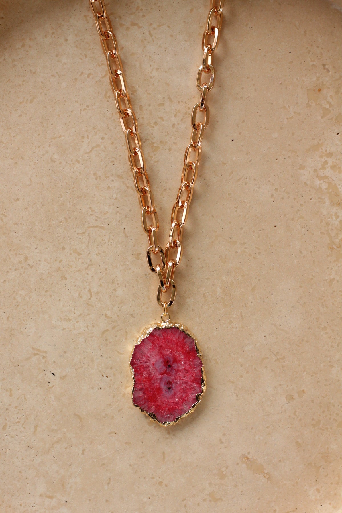 Agaat Necklace Statement Slice - ketting met platte gele of oranje Agaat schijf