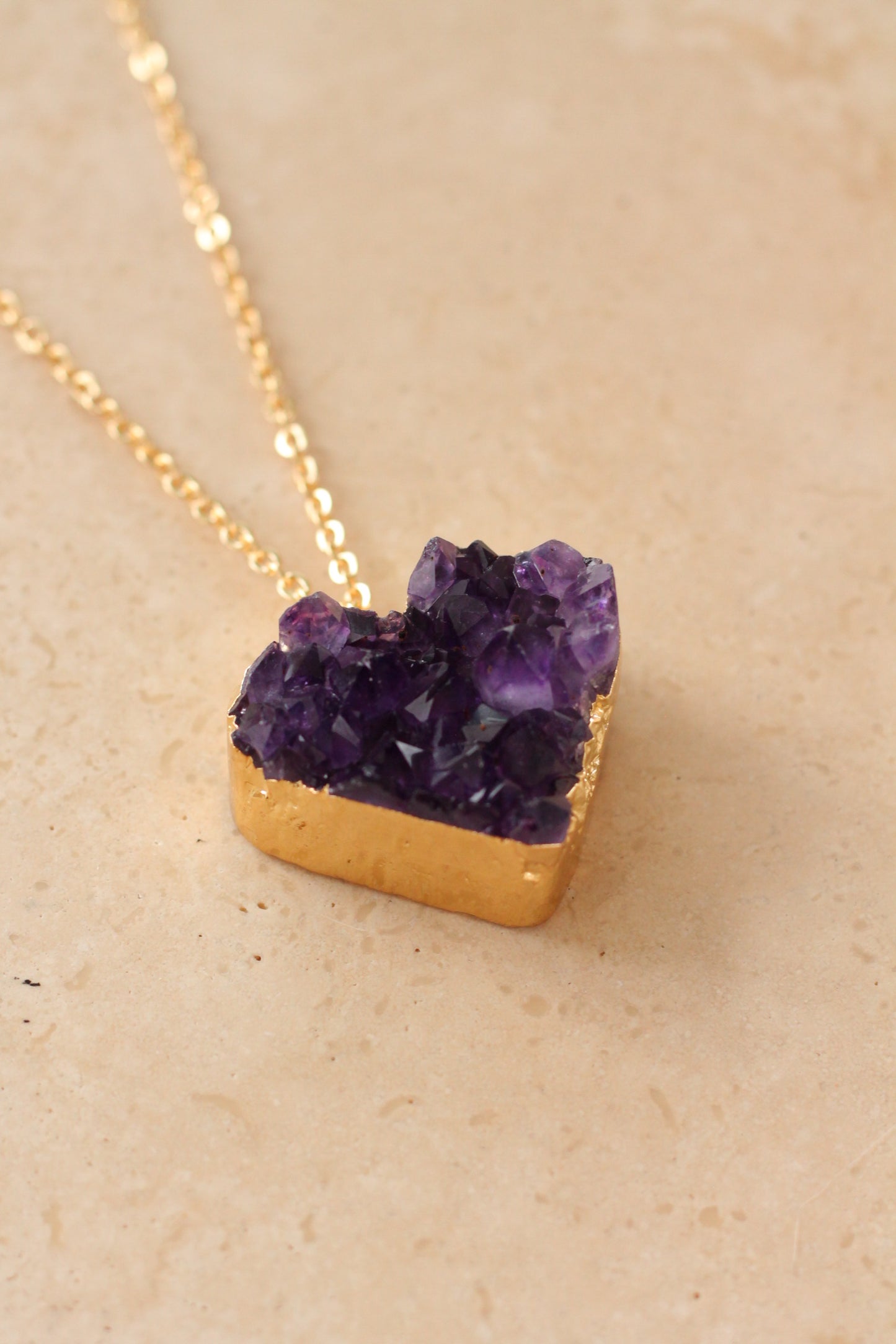 Amethist Necklace - Raw Heart
