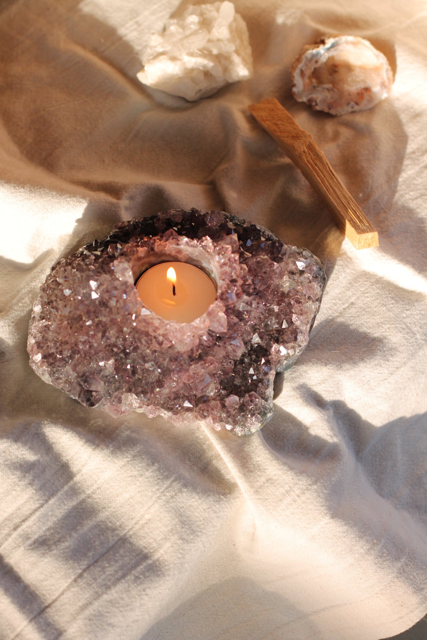 Amethist cluster theelichtje