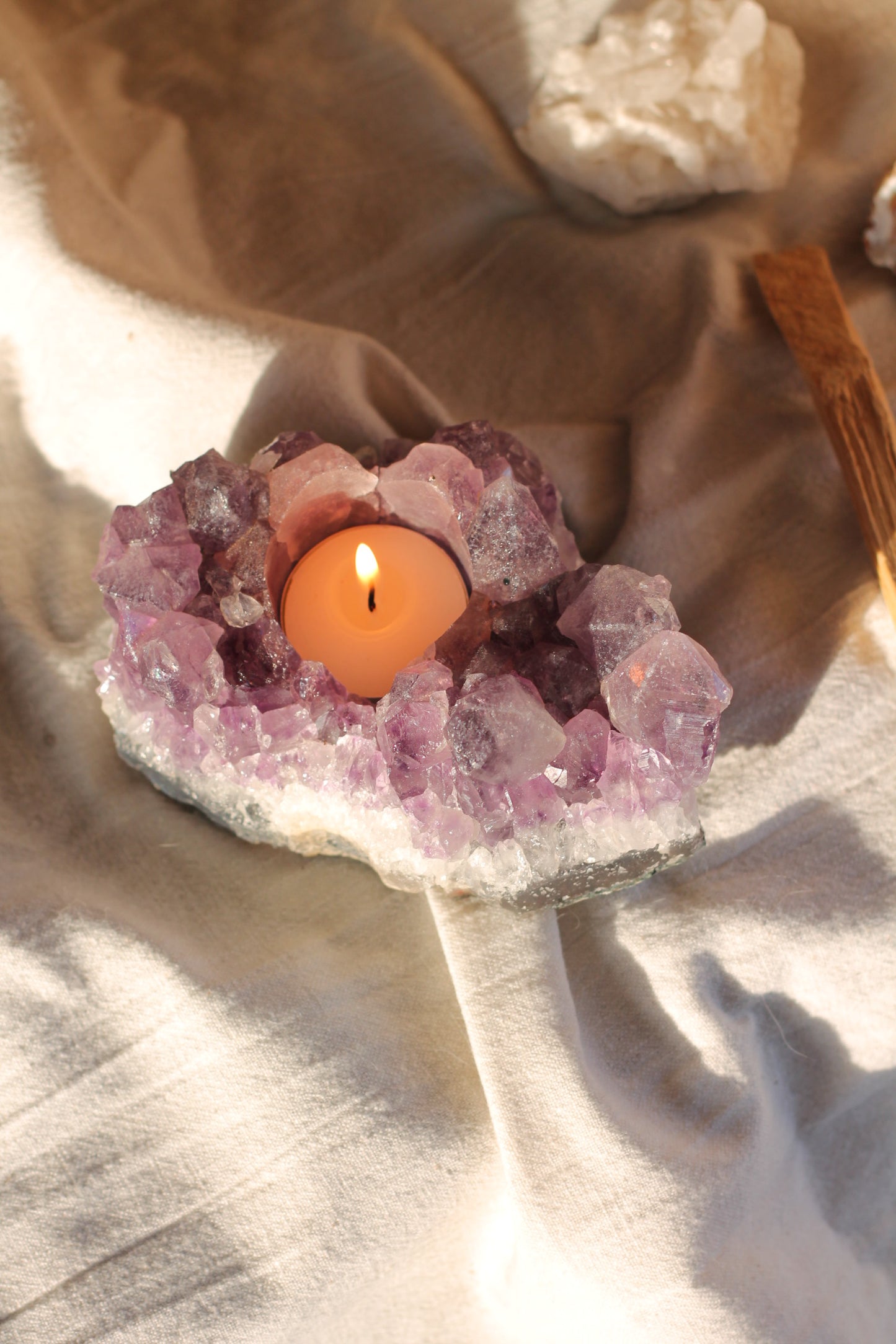 Amethist cluster theelichtje