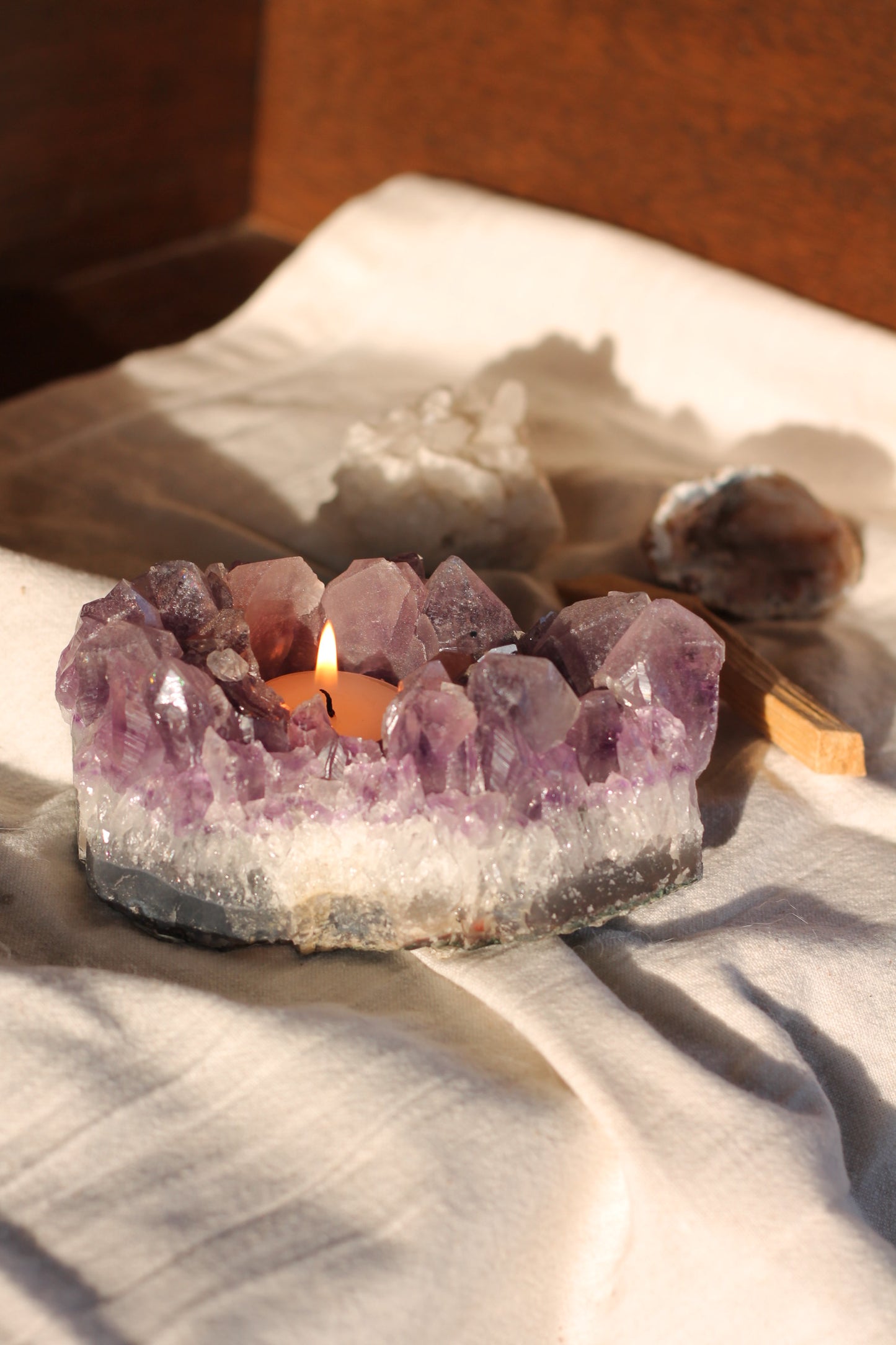 Amethist cluster theelichtje