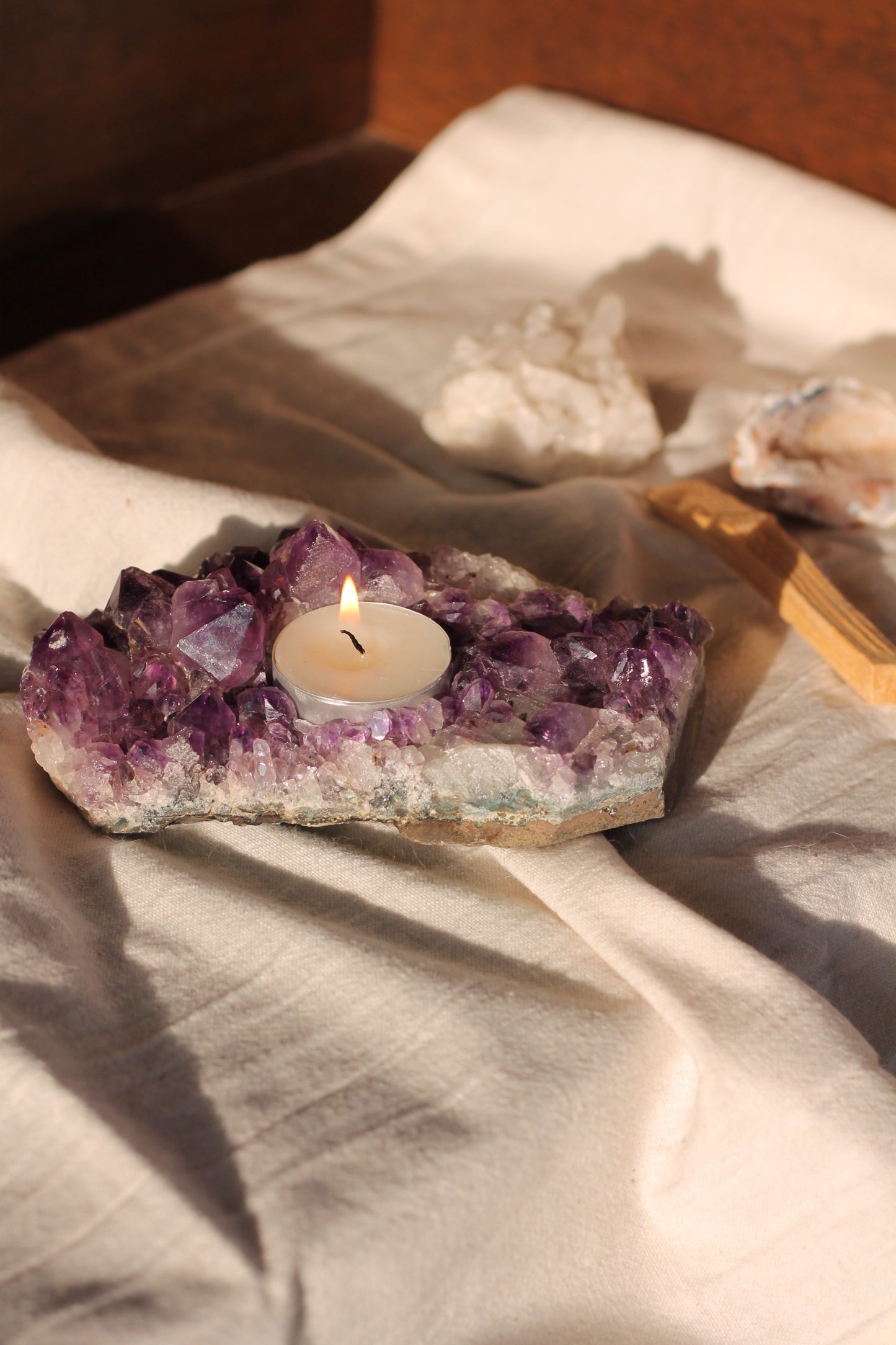 Amethist cluster theelichtje