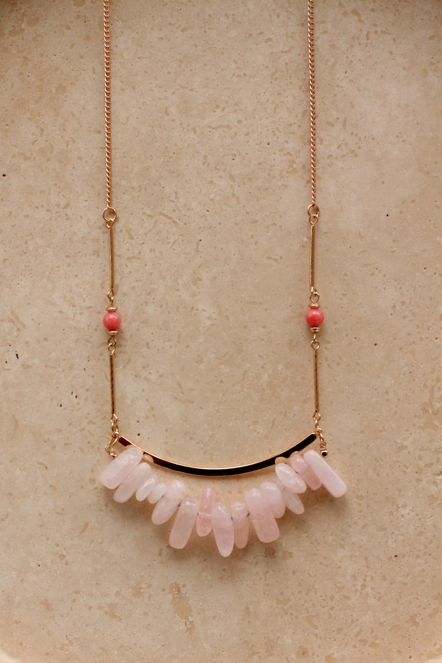 Rozenkwarts Necklace - Cascade