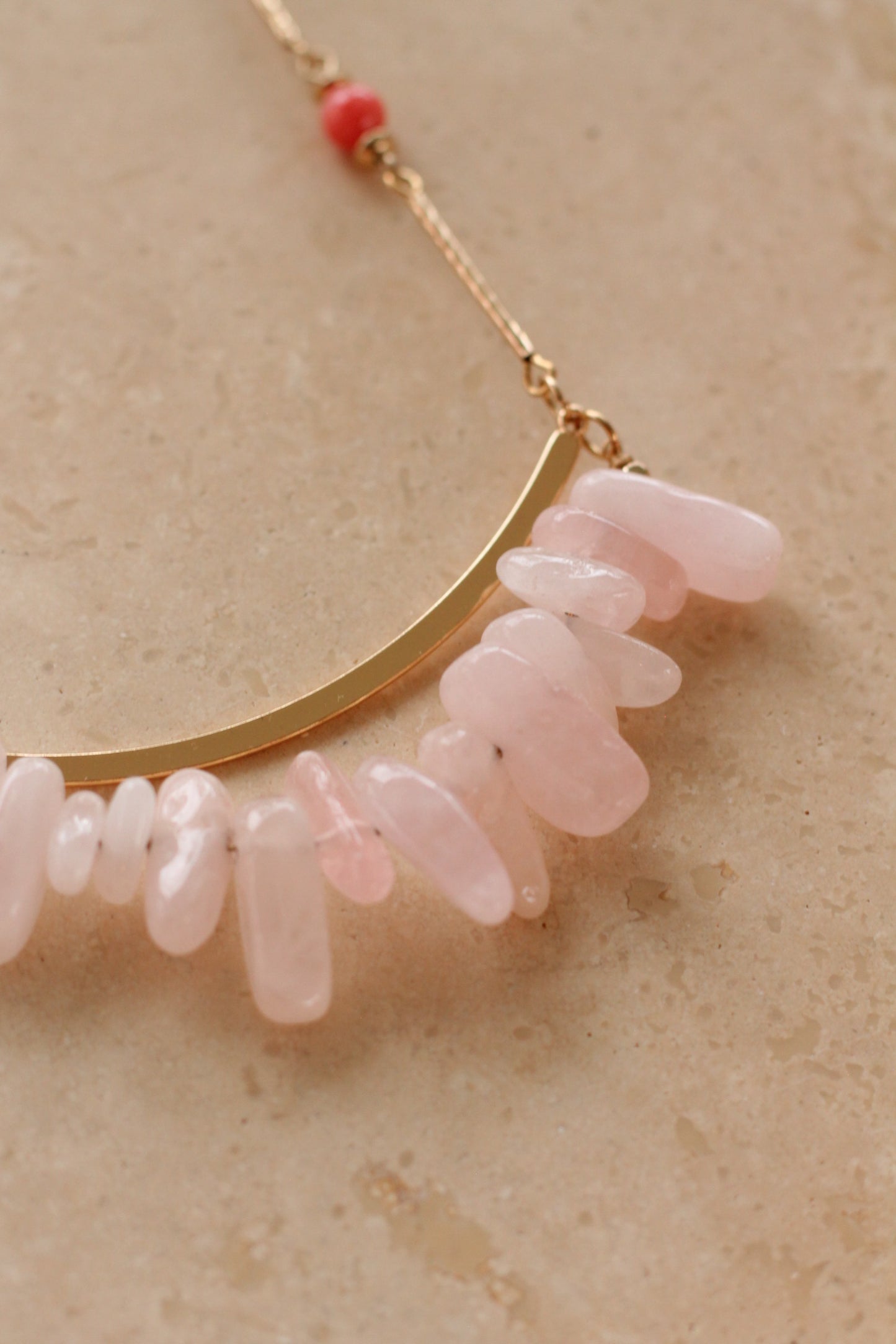 Rozenkwarts Necklace - Cascade