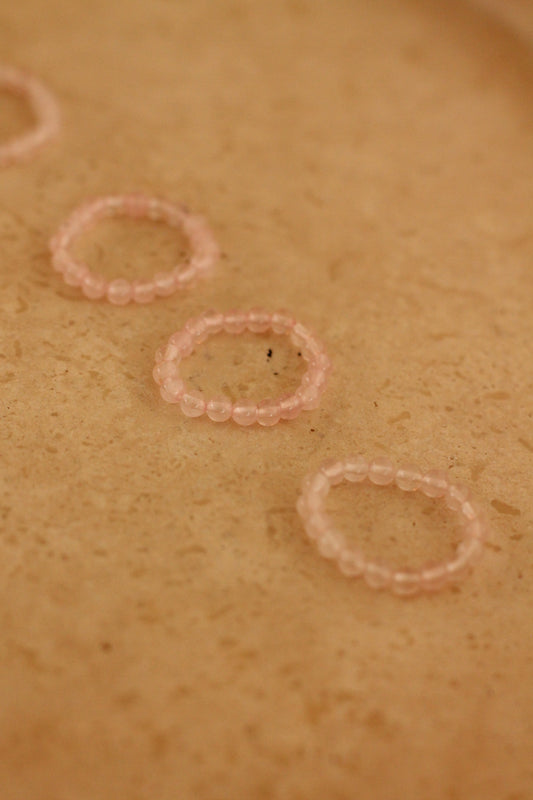 Sfeerbeeld van de Edelsteen Ring Elastisch